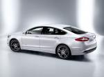 Ford Mondeo Hybrid Sedan 2014 года